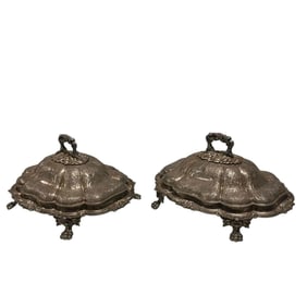 Pair of Baker-Ellis Ca. 1916 Elegant Covered Serving Dishes