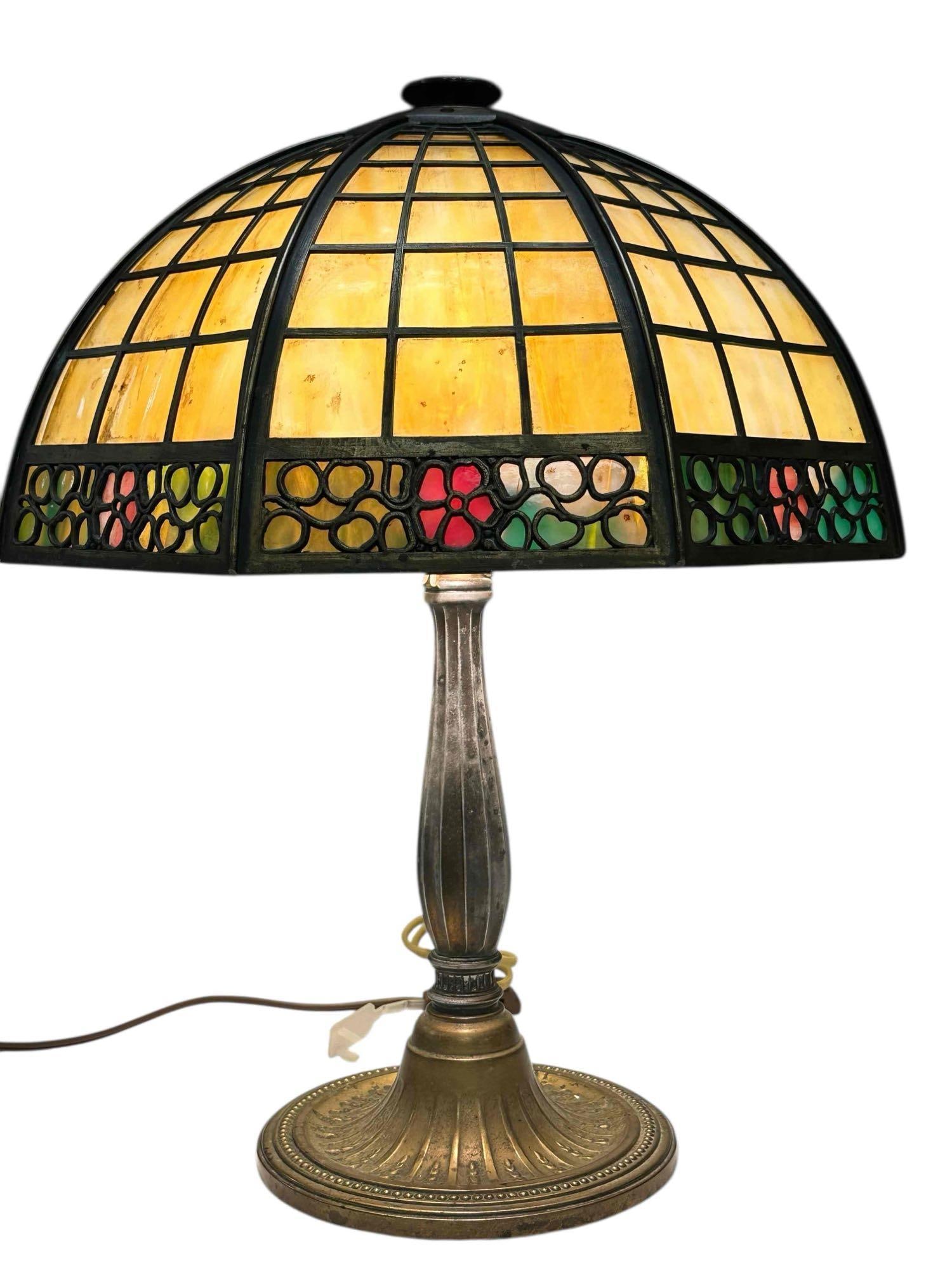 Bradley and Hubbard Art Nouveau Stained Glass Lamp Overlay (1 of 19)