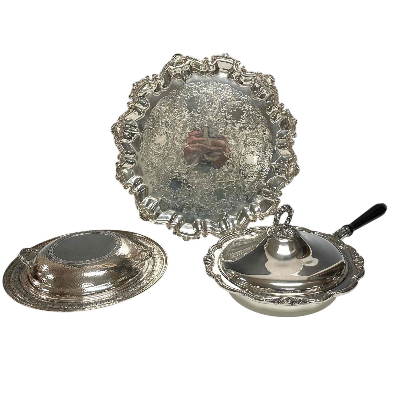 Silver Plated Chafing Dish, Serving Platter and Lidded Serving Dish (1 of 19)