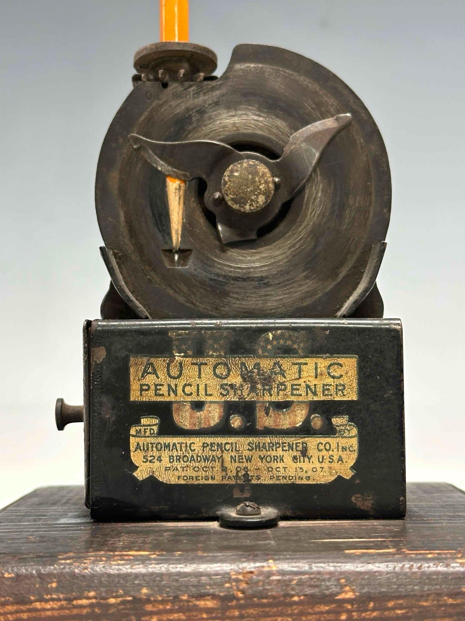 APSCO Automatic Pencil Sharpener Ca. 1911 - 5