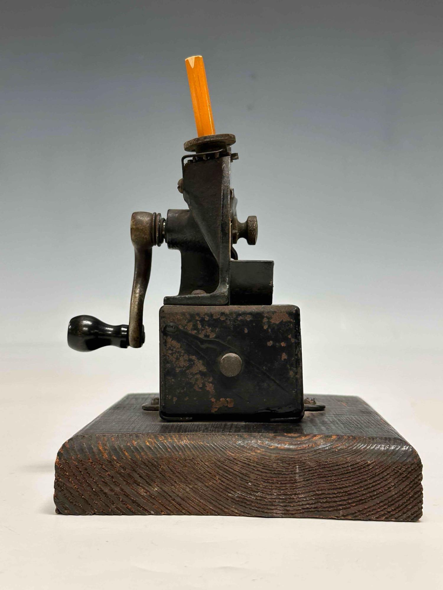 APSCO Automatic Pencil Sharpener Ca. 1911 - 7