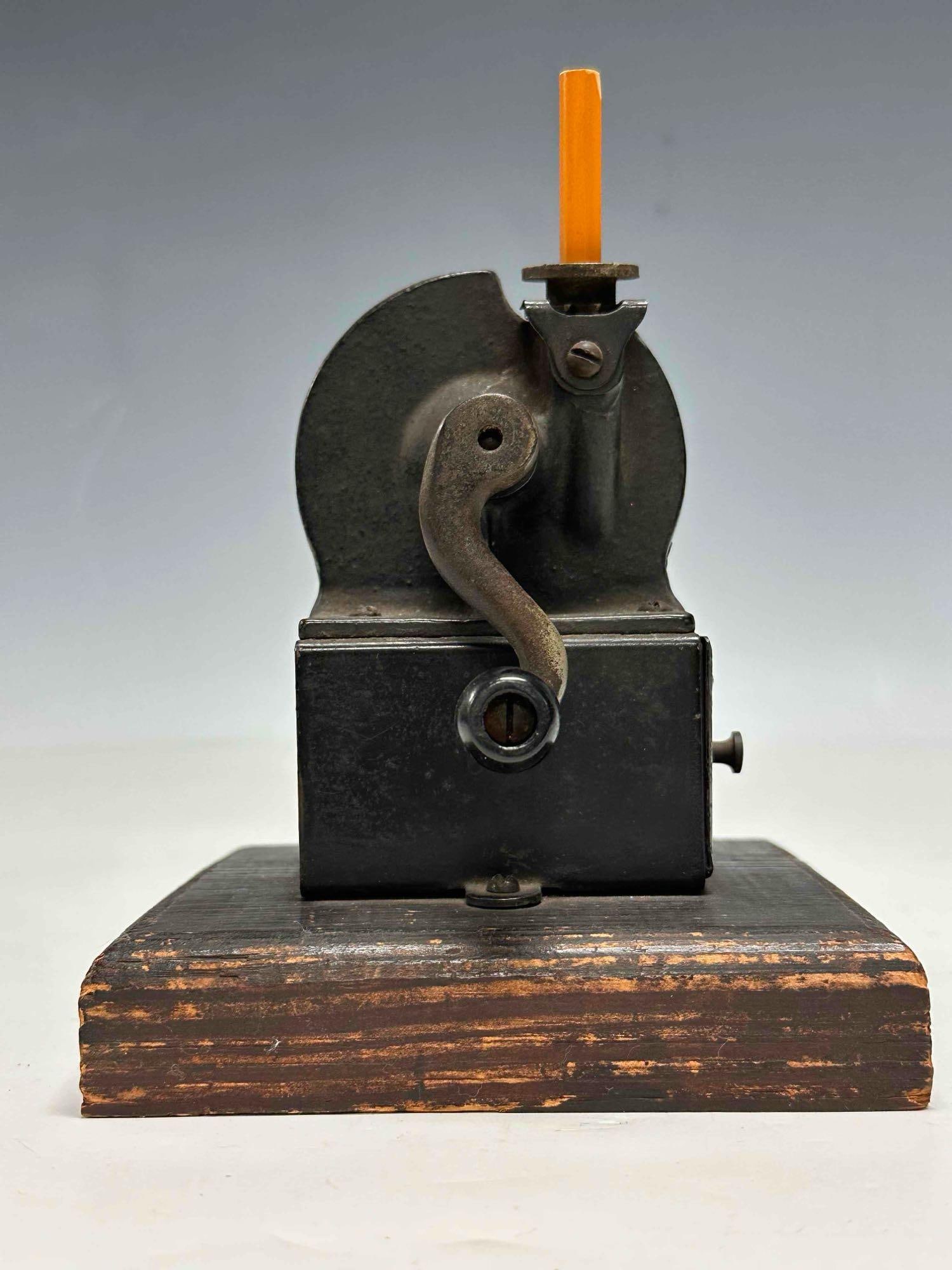 APSCO Automatic Pencil Sharpener Ca. 1911 - 8