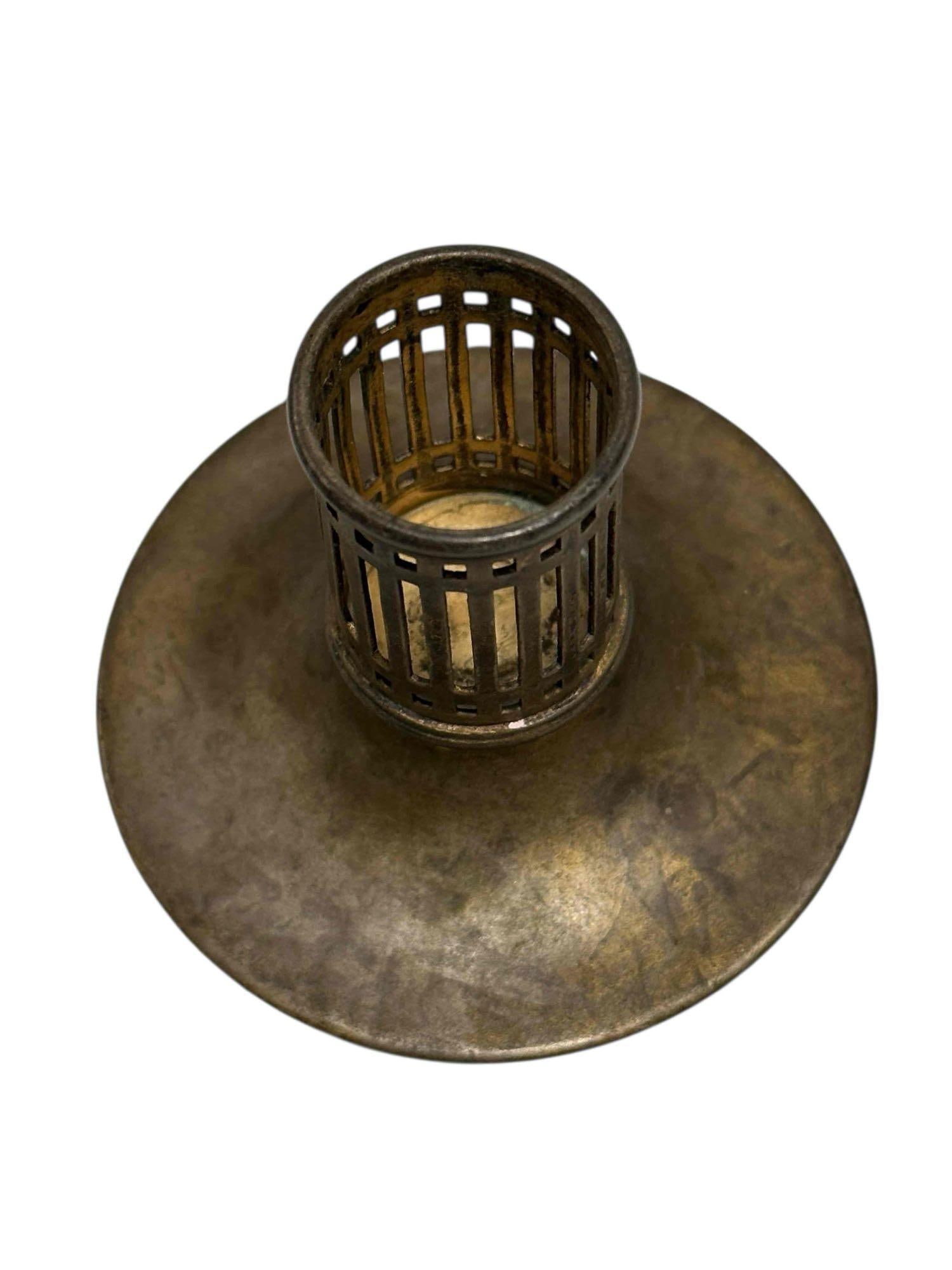 Tiffany Favrile Bud Vase in Reticulated Pairpoint Base - 3