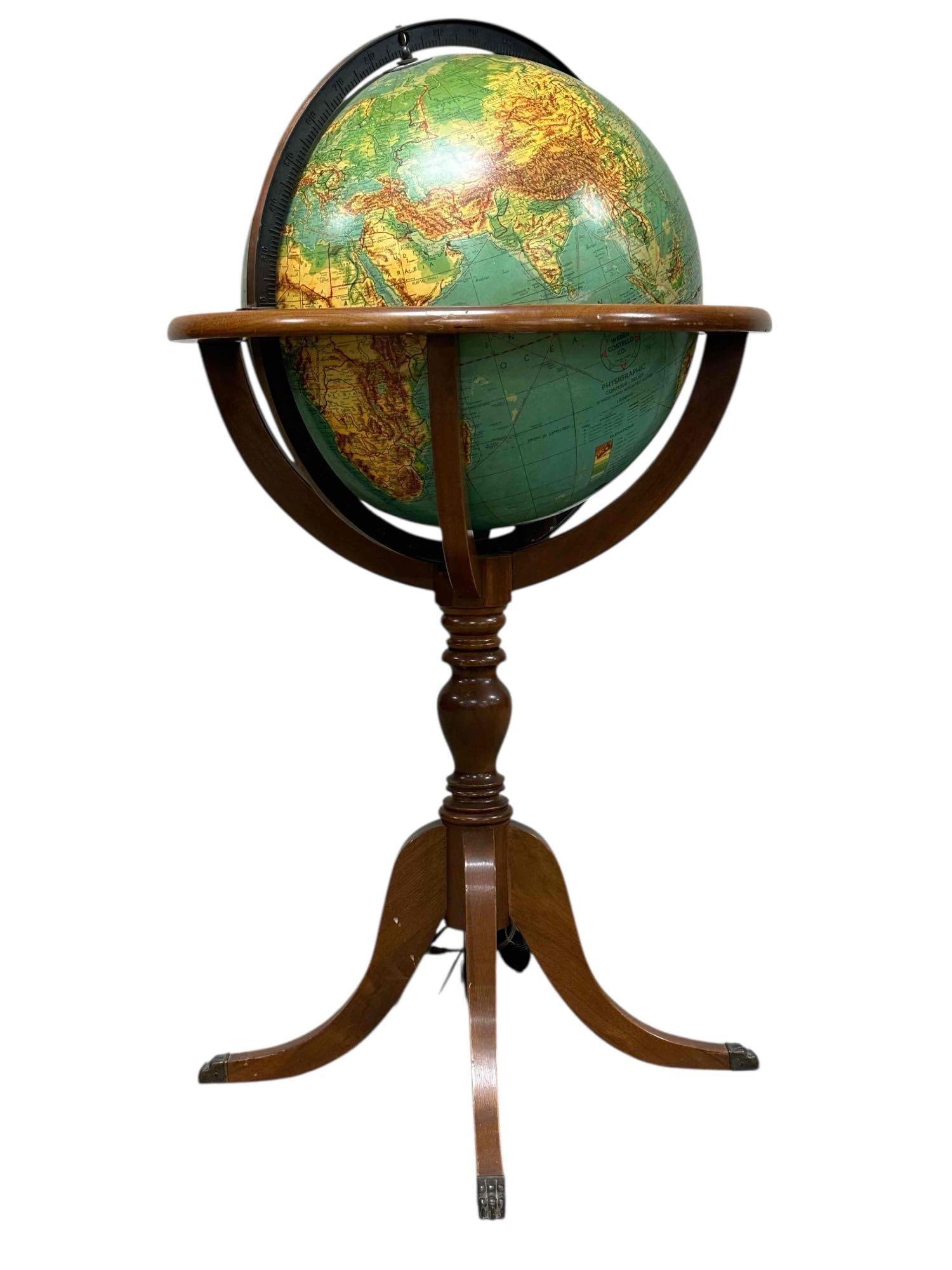 Lighted Weber Costello 15" Globe on Mahogany Stand (1 of 19)