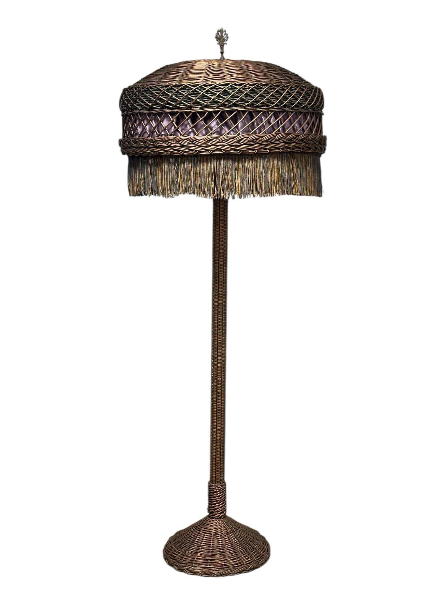 Antique Woven Wicker Floor Parlor Lamp and Shade (1 of 18)