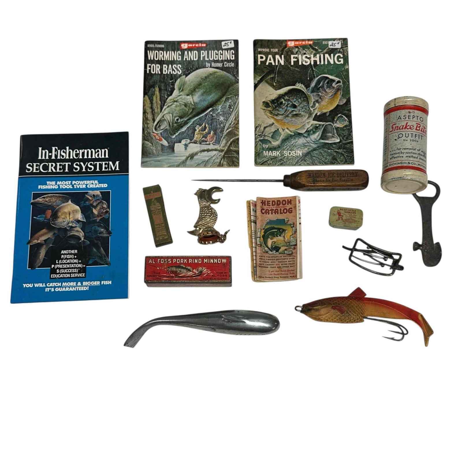 Vintage Fisherman Collectibles Grouping (1 of 20)
