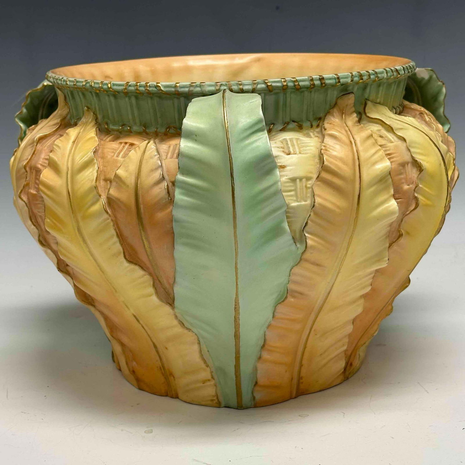 Circa 1900 Royal Worcester Blush Ivory Jardiniere - 2