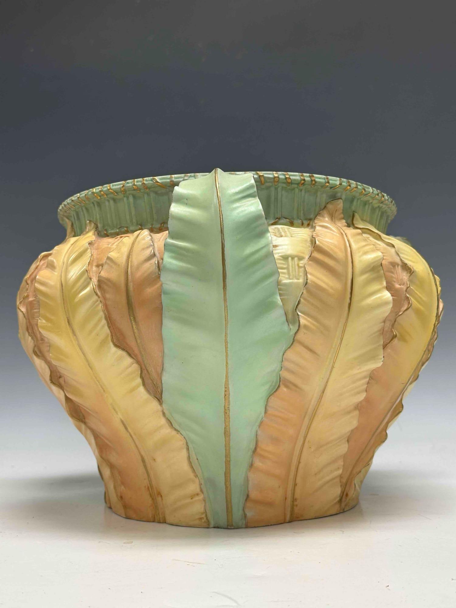 Circa 1900 Royal Worcester Blush Ivory Jardiniere - 3