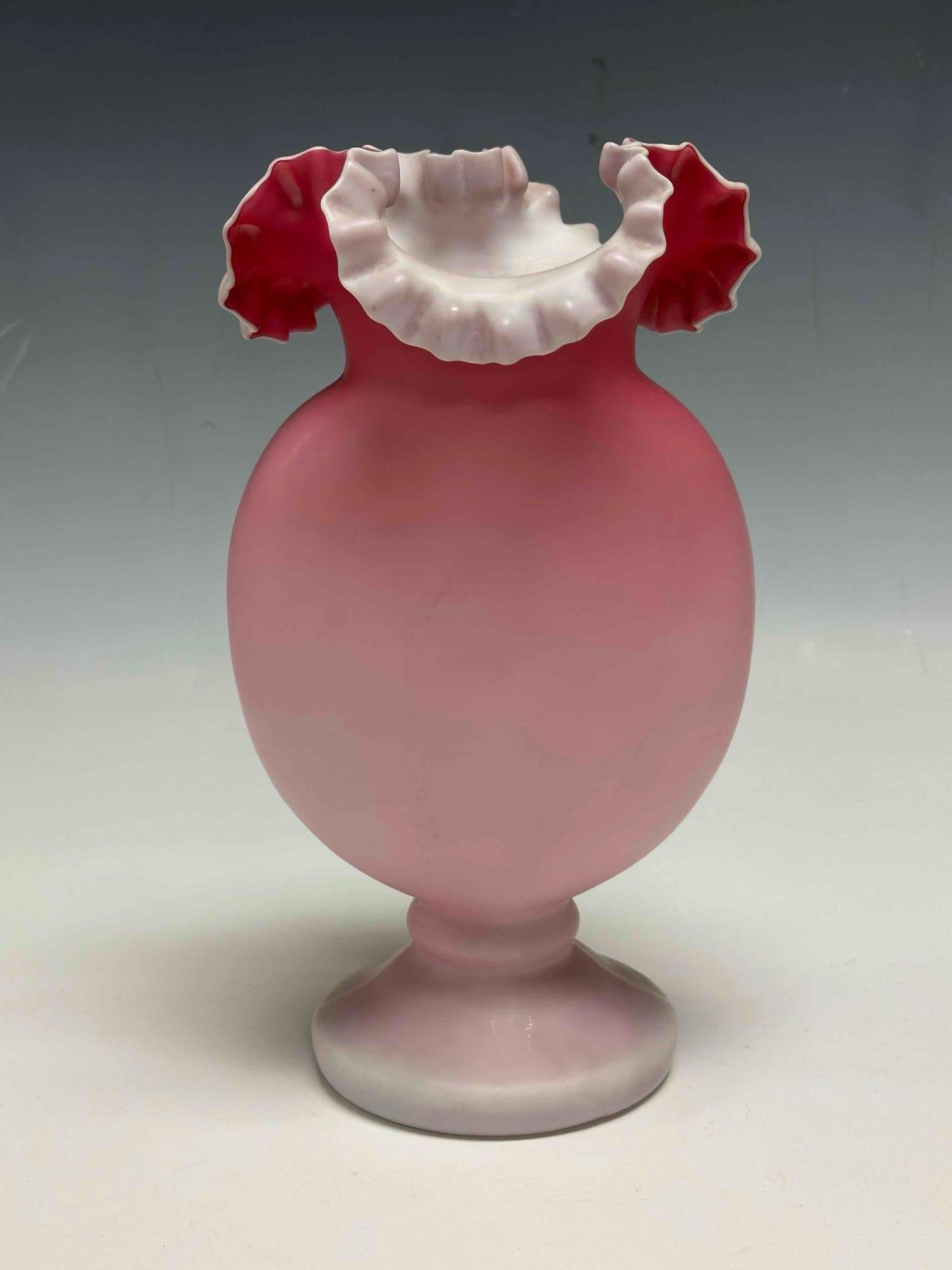 Victorian Pink Satin Ruffled Top Glass Vase - 3