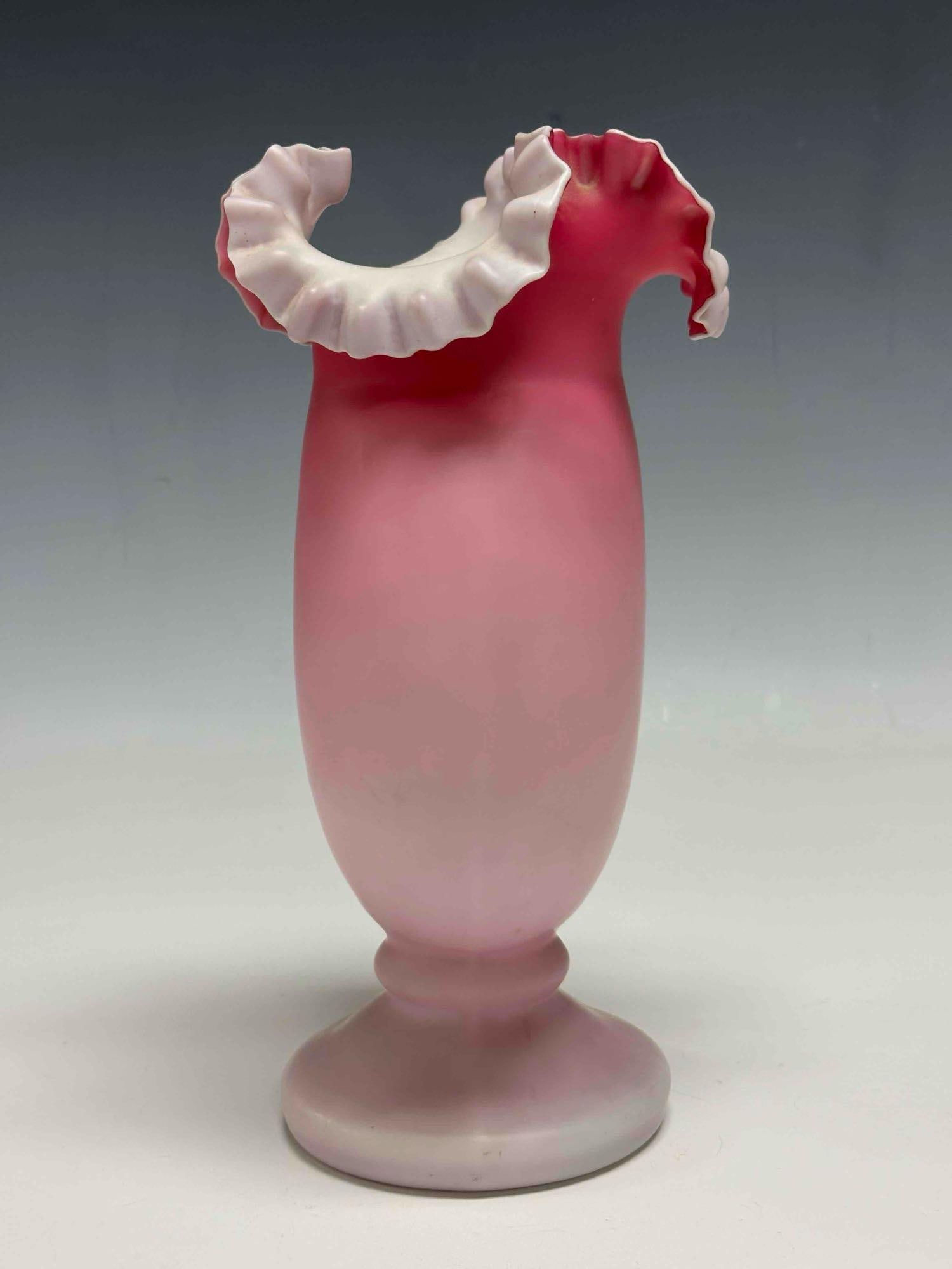 Victorian Pink Satin Ruffled Top Glass Vase - 4
