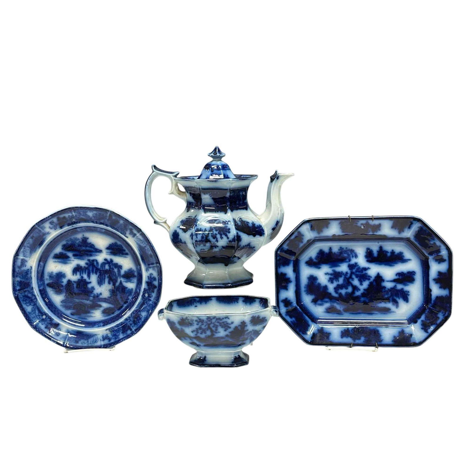 English Flow Blue Wedgwood Transferware Serving Pieces (4) (1 of 20)