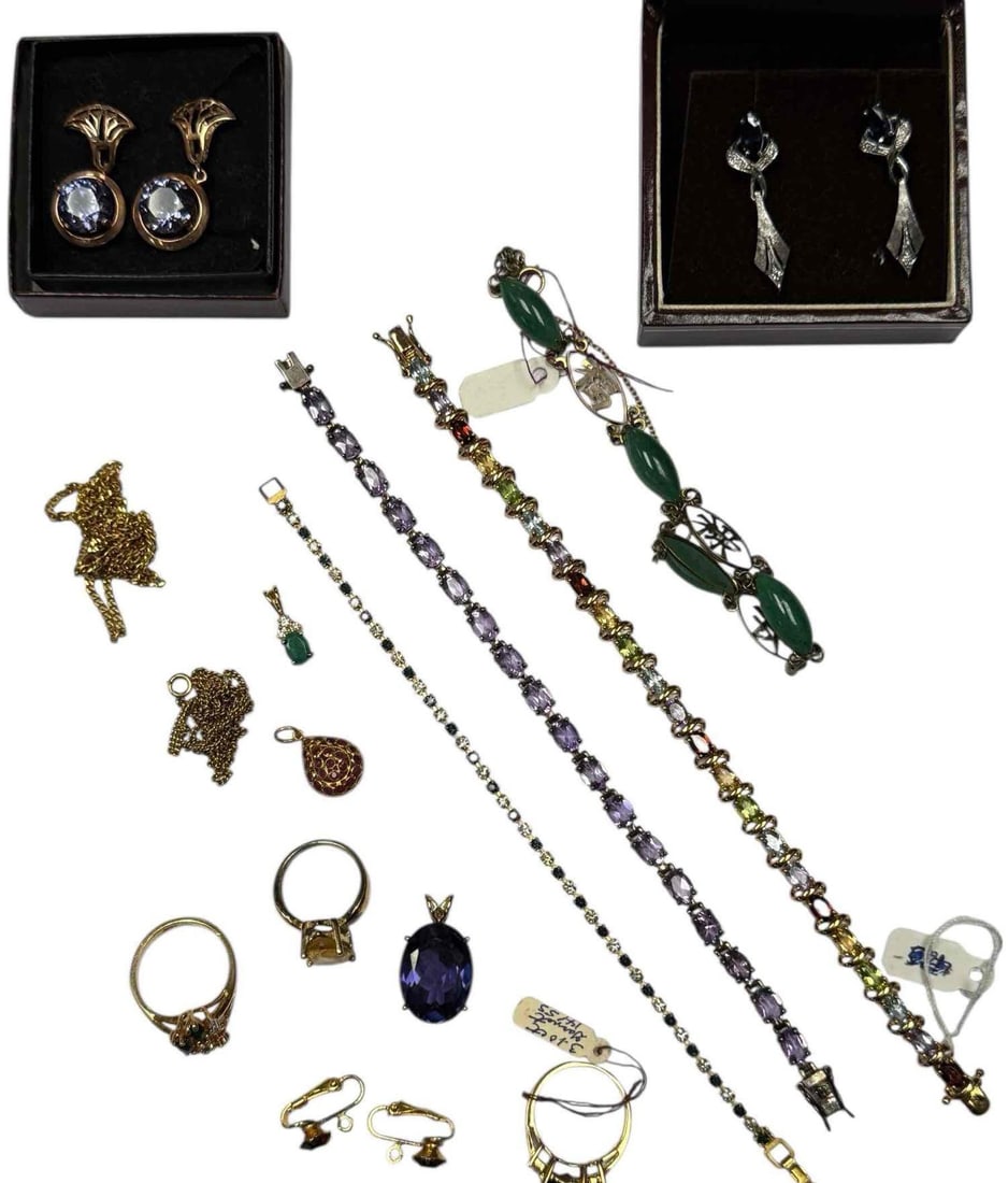 Costume Jewelry Bracelets Rings and Earrings (1 of 12)