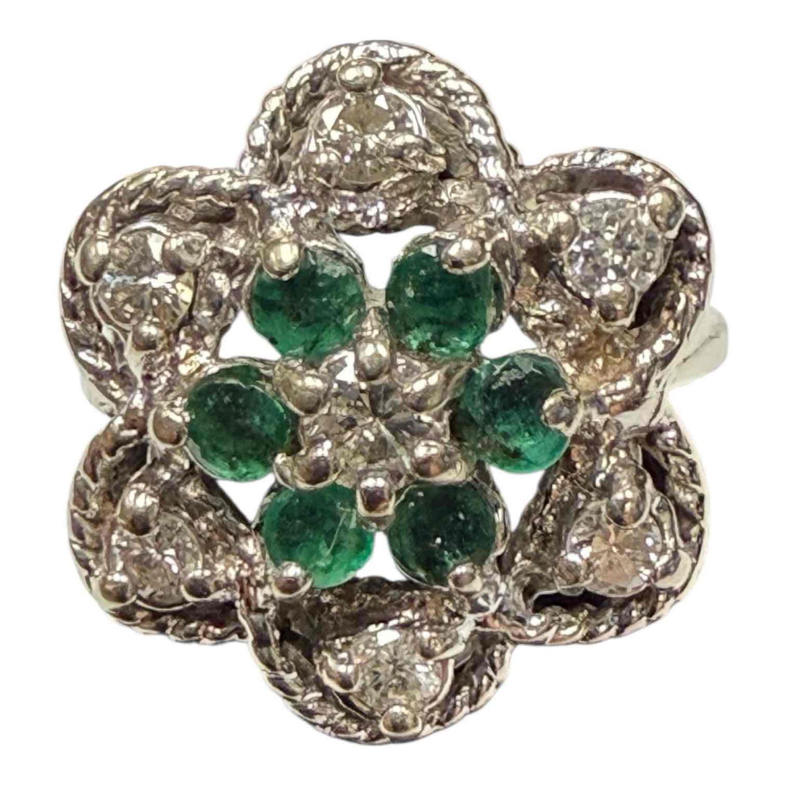 Art Deco Emerald & Diamond Cluster 14K White Gold Ring: Early 20th century emerald and diamond cluster 14k white gold ring. Size 3.75, weighting 4 grams. In good condition, see photos.