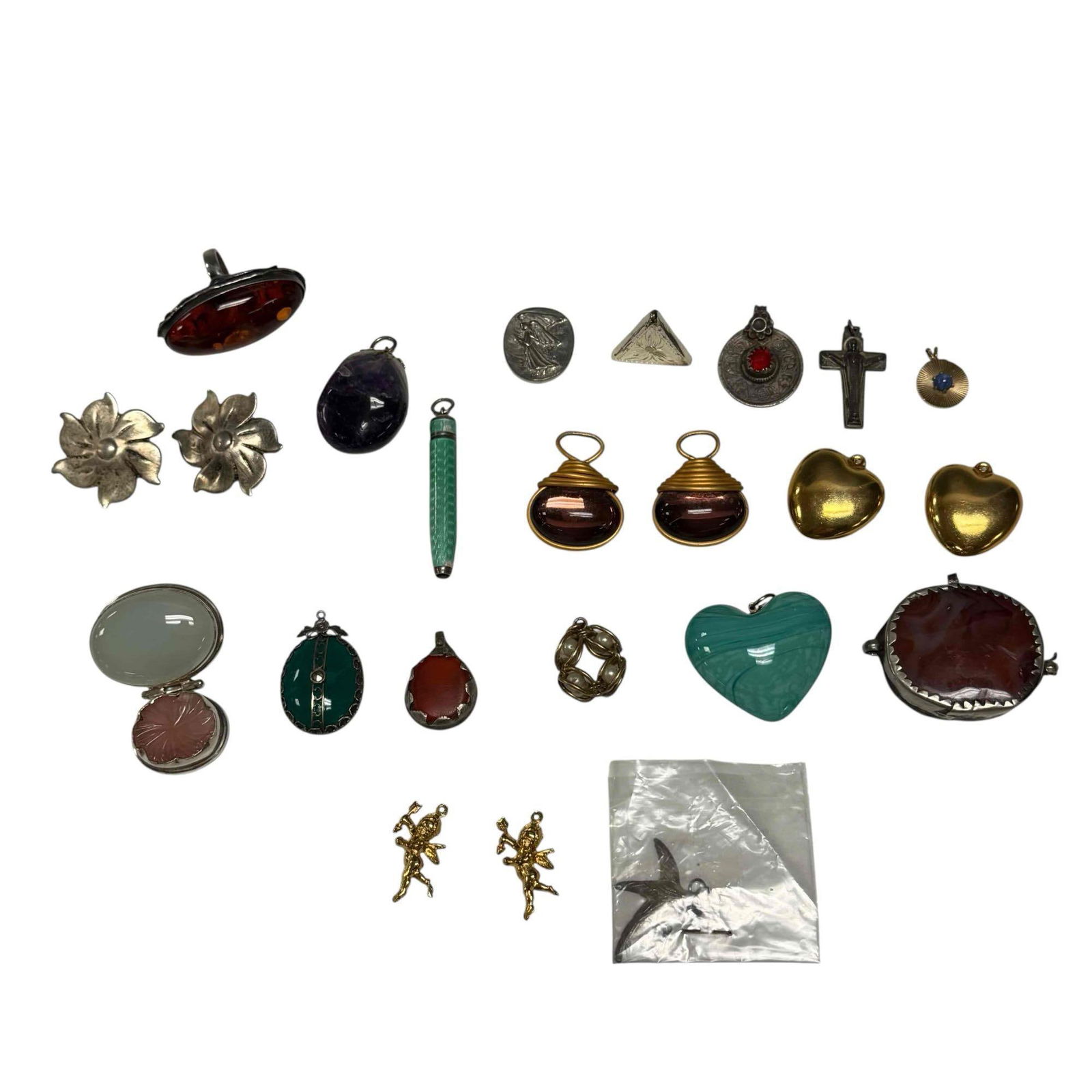 Gemstones Sterling Silver Pendants and Rings (22): Collection of vintage jewelry including; large 1.75" long sterling and amber ring size 6, pair of brutalist flower clip on earrings, banded agate sterling pendants 1" to 2" long, cross and angel, King