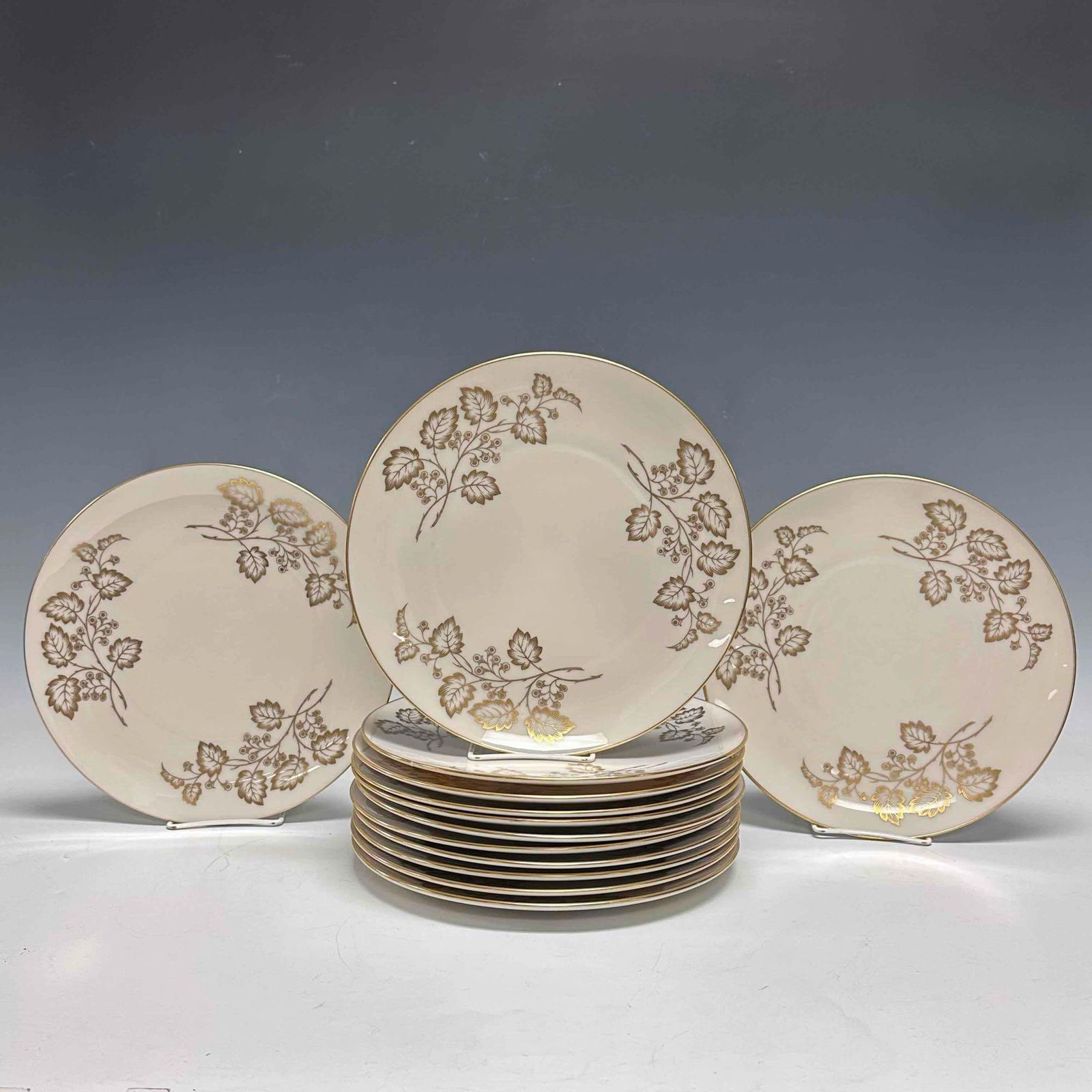 Lenox Celeste pattern dinner plate. - 3