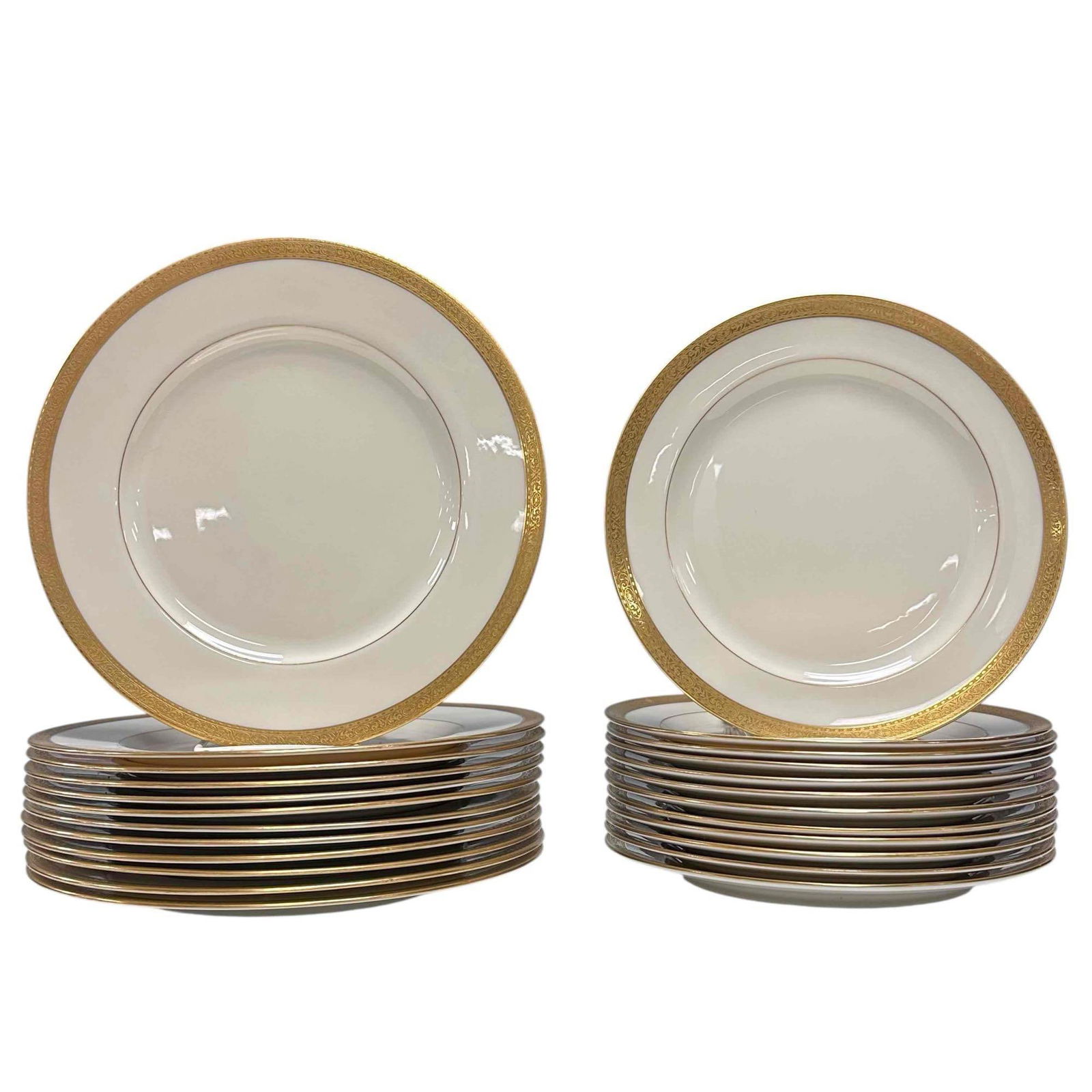Lenox Westchester Gold Gilt Presidential Collection Dinner Set: Lenox Westchester dinner plate set, in ivory colored bone China porcelain with 24k gold trim. Pattern first introduced in 1915 as part of the Lenox Presidential Collection. Set includes 12 9" salad