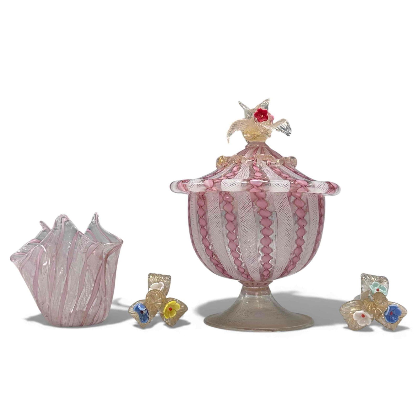 Venetian Art Glass Twisted Ribbon and Floral Art (4) (1 of 20)