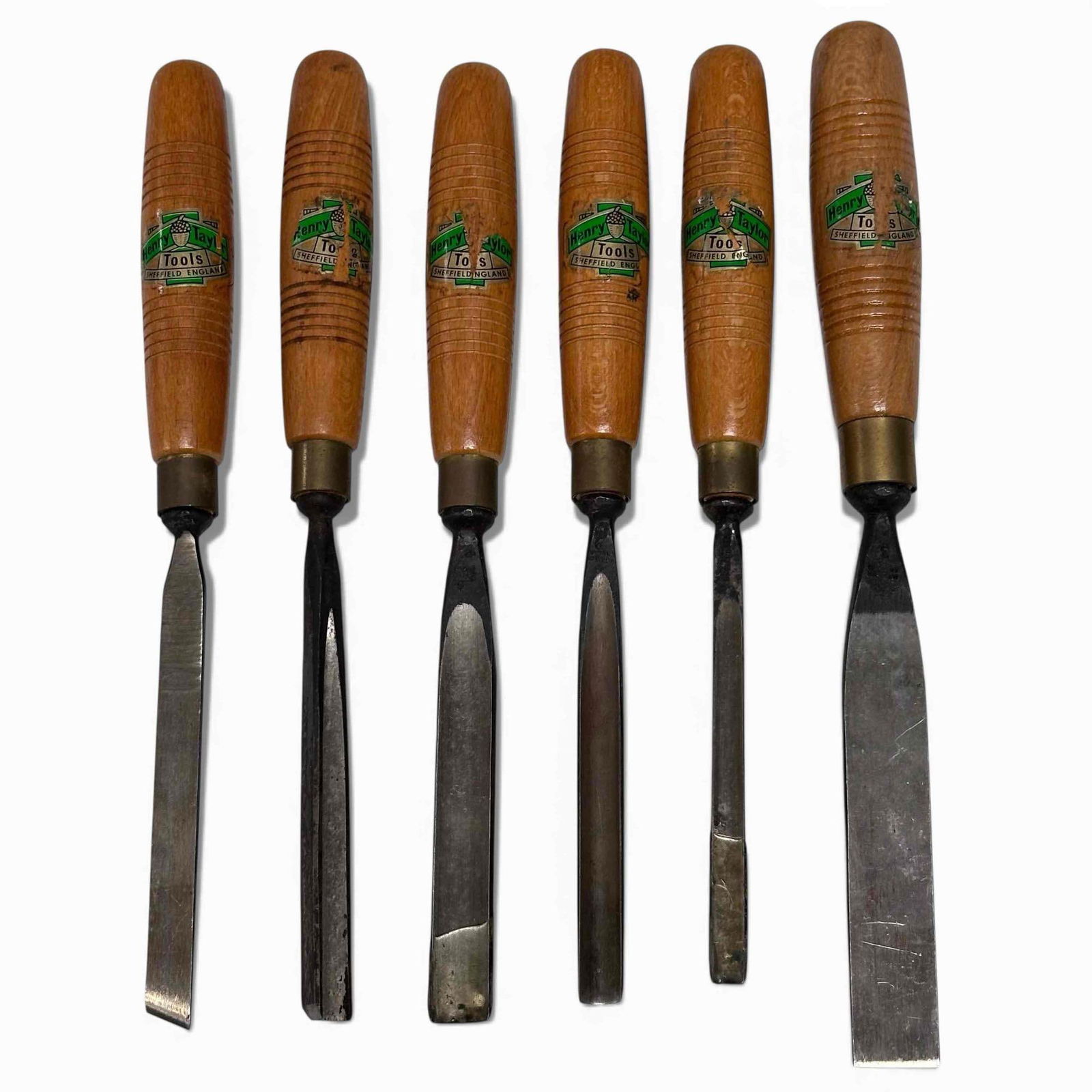 Henry Taylor Professional Grade Wood Carving Hand Chisels: Henry Taylor set 6 wood working hand chisels. Various shapes and size including flat and curved points. HENRY TAYLOR - SHEFFIELD are a long established manufacturer of fine hand tools dating back to 1