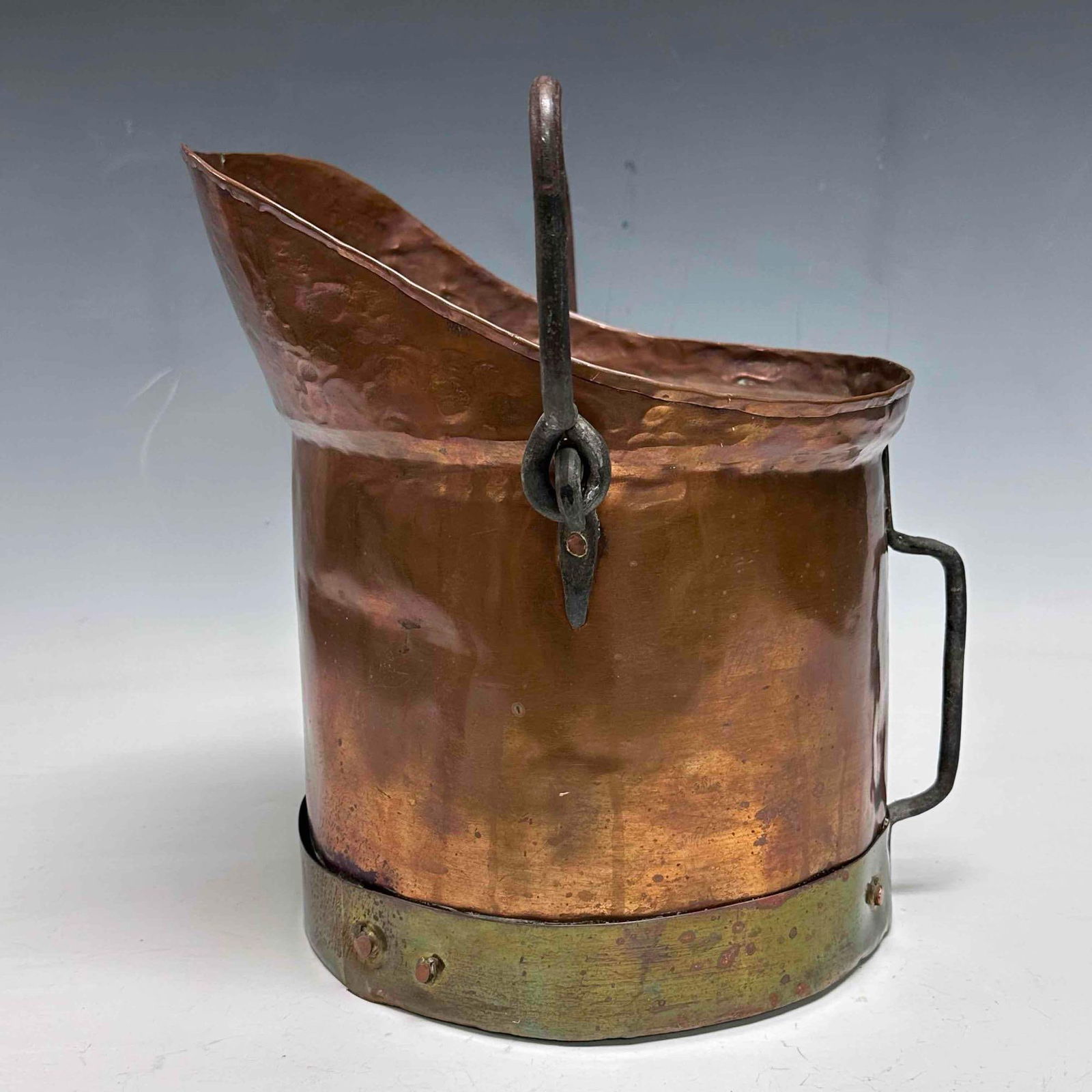 Hammered Copper Coal Scuttle - 4
