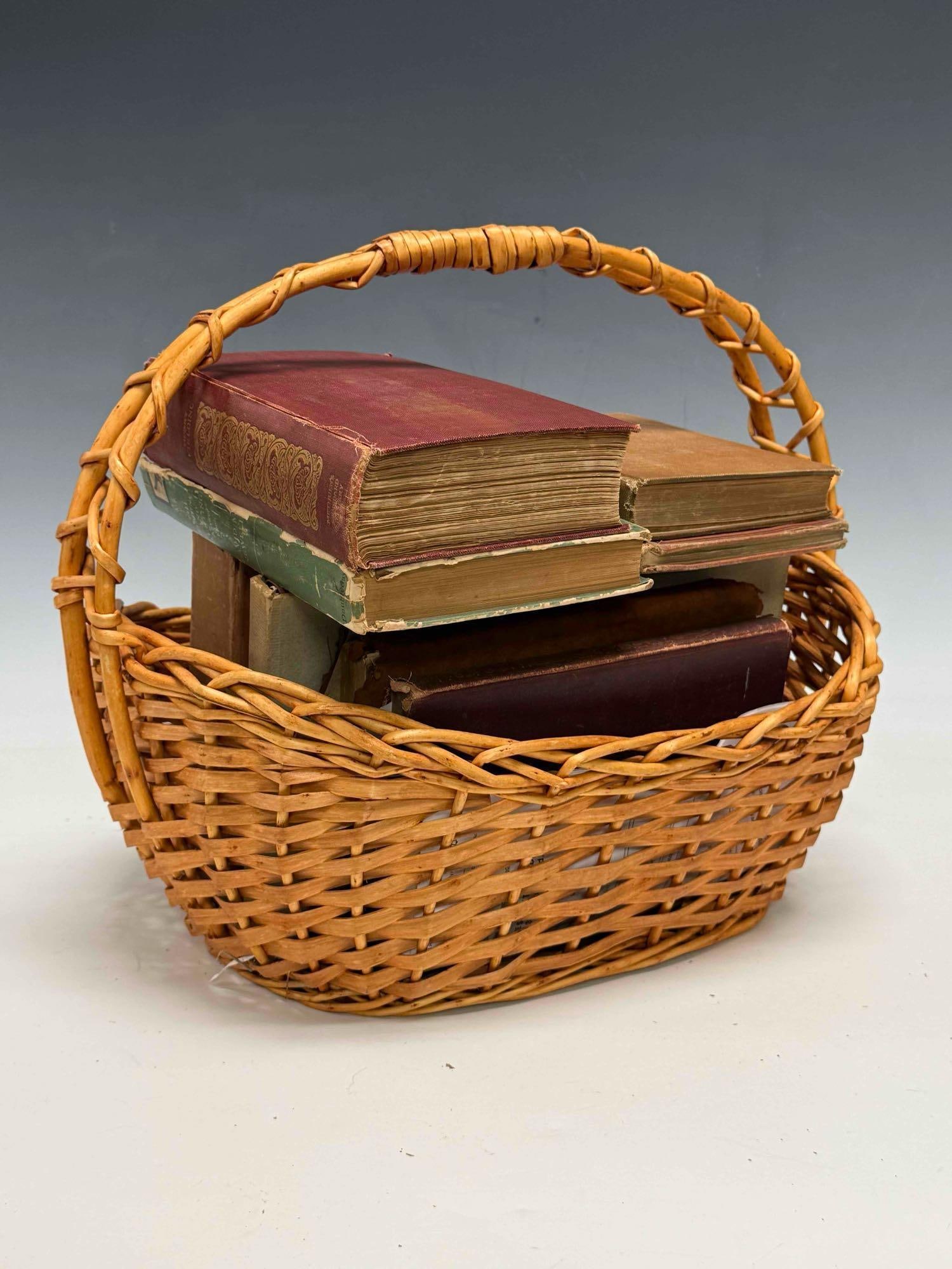 Aviation Fishing Hunting Tom Sawyer and More Books (10) - 18