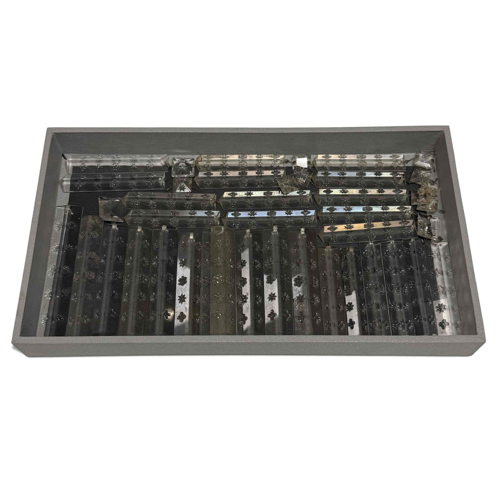 Victorian Girandole Star and Flower Crystal Prisms (3) (1 of 14)