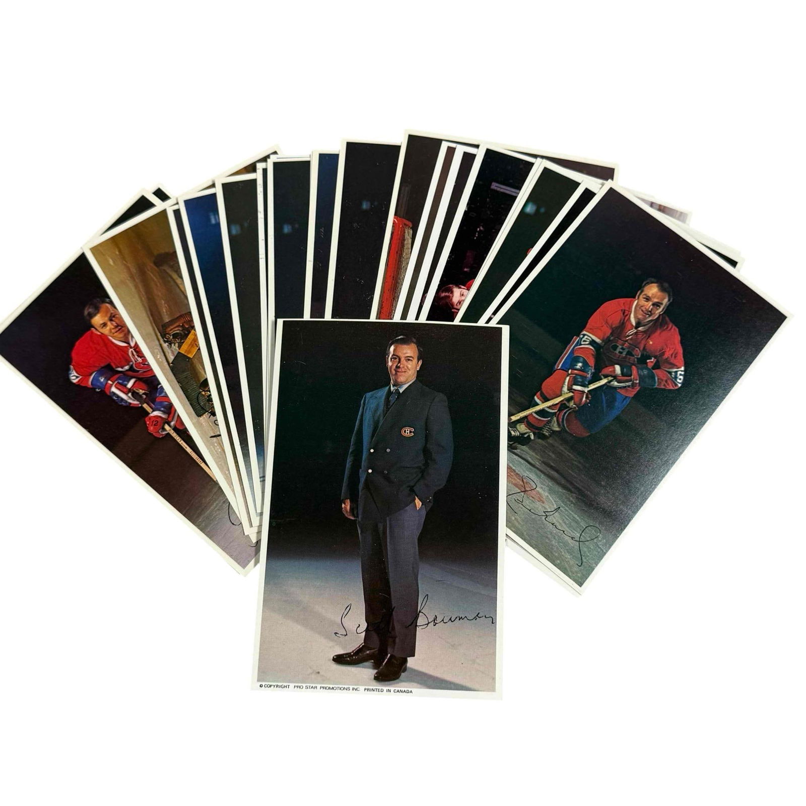 1971 Pro Star Productions Player Postcards Montreal Canadiens (22): Postcard sized player and coach photos with darker background. Ken Dryden, Scotty Bowman, Guy Lafleur, Guy Lapointe, Henri Richard Frank Mahovlich, and others. These come in the blue plastic pouch the
