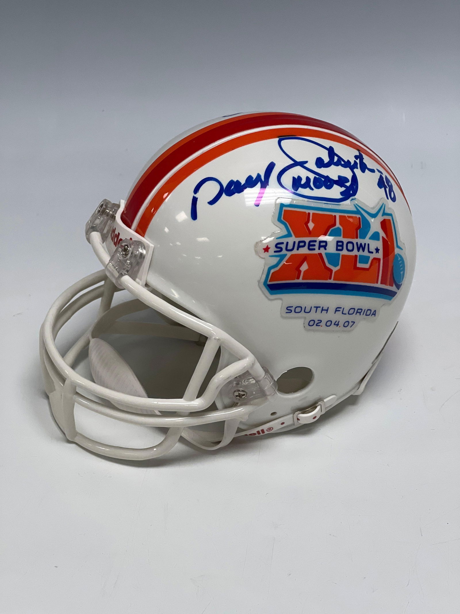 Super Bowl XLI Mini Helmet Signed by Daryl Johnston and Deion Branch (1 of 7)