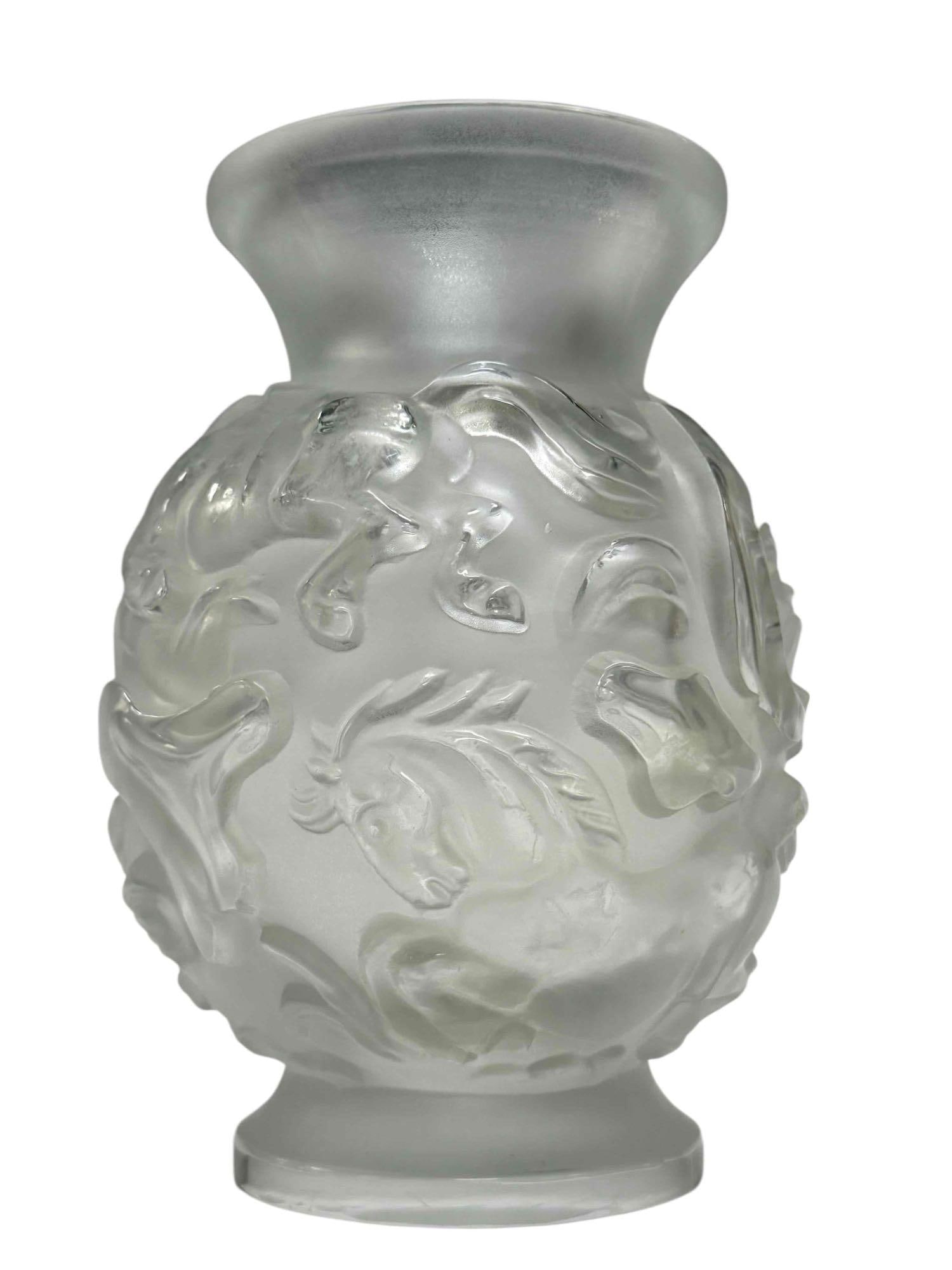 After Lalique French Crystal Mustangs Relief Horses Vase (1 of 15)