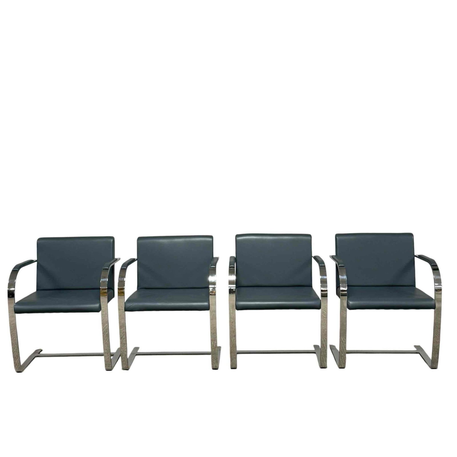 Knoll Leather Flat Bar Brno Chairs by Mies Van Der Rohe: This is a Brno Leather Chair, Model 255, originally designed by Ludwig Mies van der Rohe in 1929. These Particular examples were produced in the USA in 2019 by Knoll. They have coordinating leather ar
