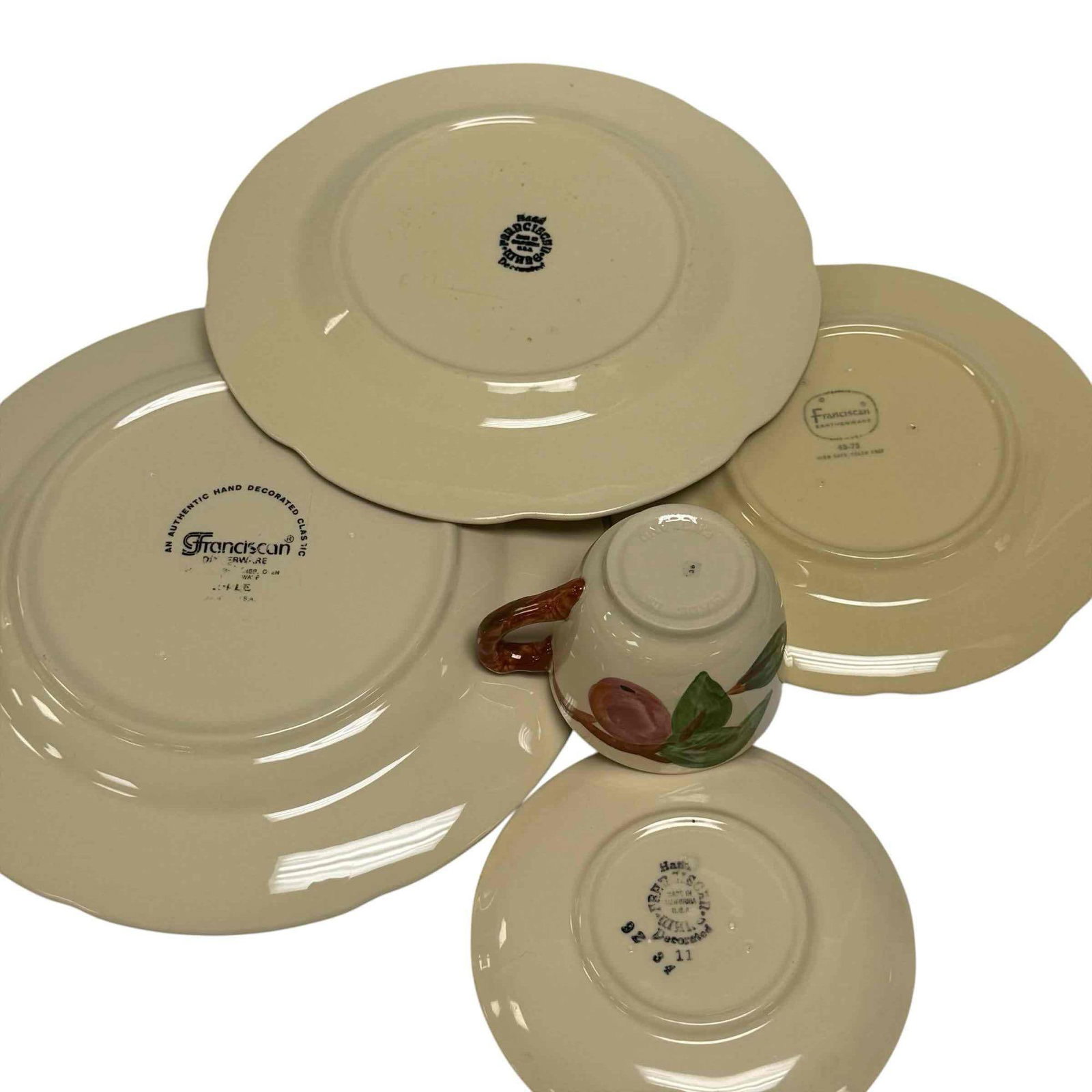 Franciscan Earthenware Apple Pattern Dinnerware 102 Pcs - 4