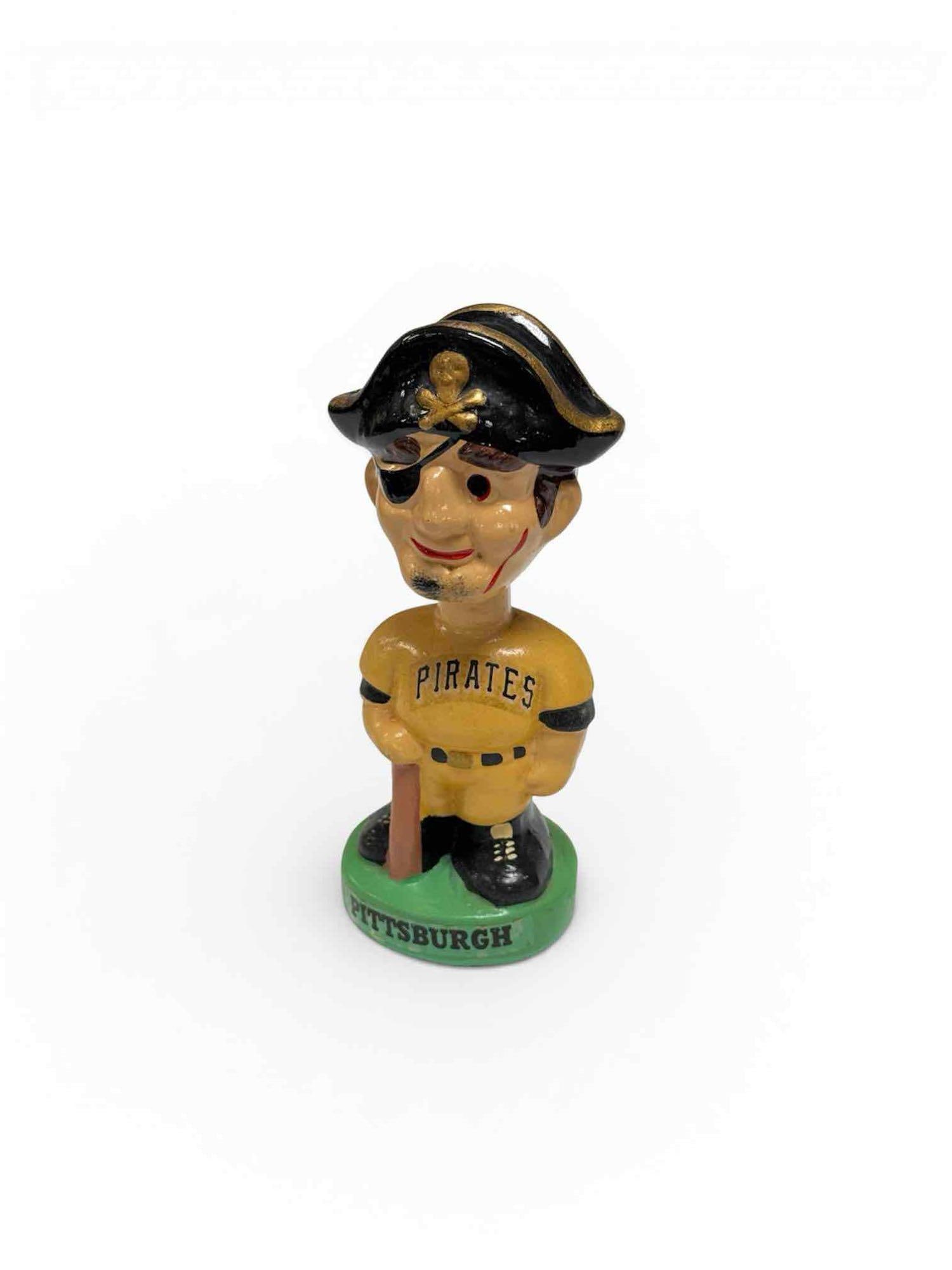 1970's Pittsburgh Pirates Bobble Head (1 of 7)