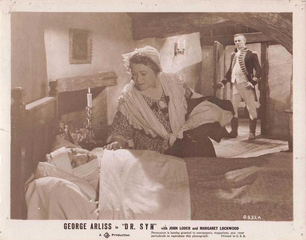 Dr. Syn - Stills - 14