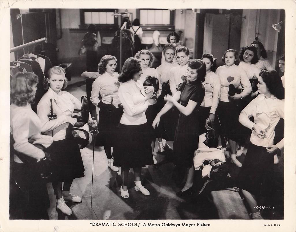 Dramatic School - Stills (1 of 16)