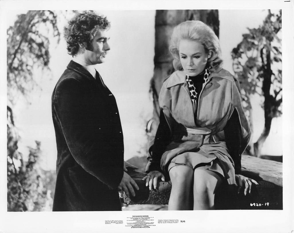 Dunwich Horror: Quantity: 20 Year: 1969 Condition:B+ Country: U.S.A Studio: American International Size: 8x10 Genre: Horror Stars: Sandra Dee, Dean Stockwell
