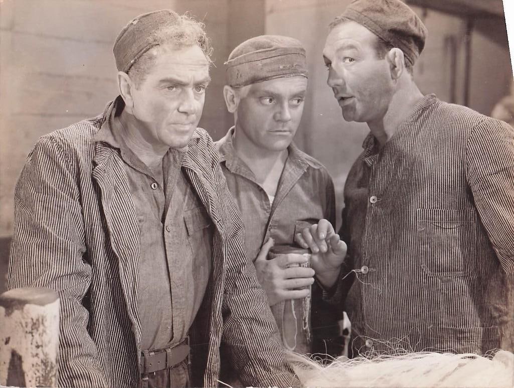 Each Dawn I Die - Stills: Quantity: 8 Year:1939 Condition:B+ Country: U.S.A Studio: First National Size: 8x10 Genre:Crime Stars: James Cagney, George Raff, George Bancroft, Jane Bryan