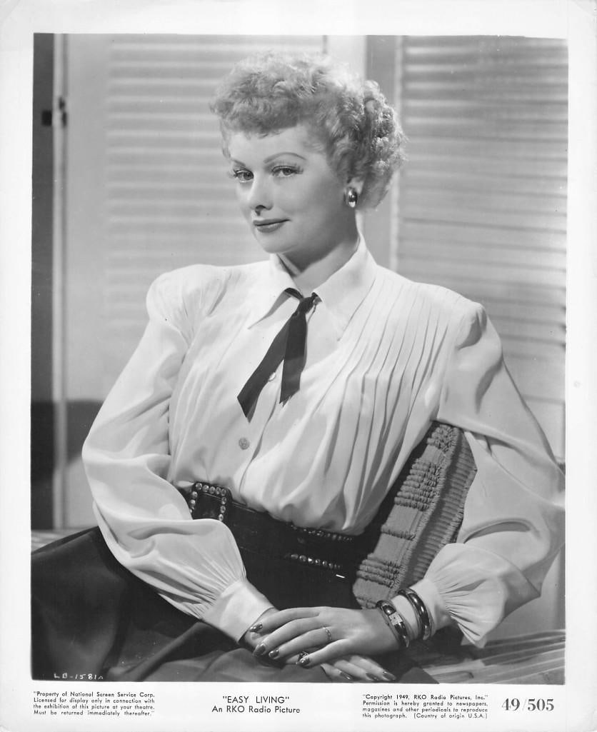 Easy Living - Stills: Quantity: 20 Year: 1949 Condition:B+ Country: U.S.A Studio: RKO Size: 8x10 Genre: Comedy Stars: Lucille Ball, Victor Mature, Sonny Tufts