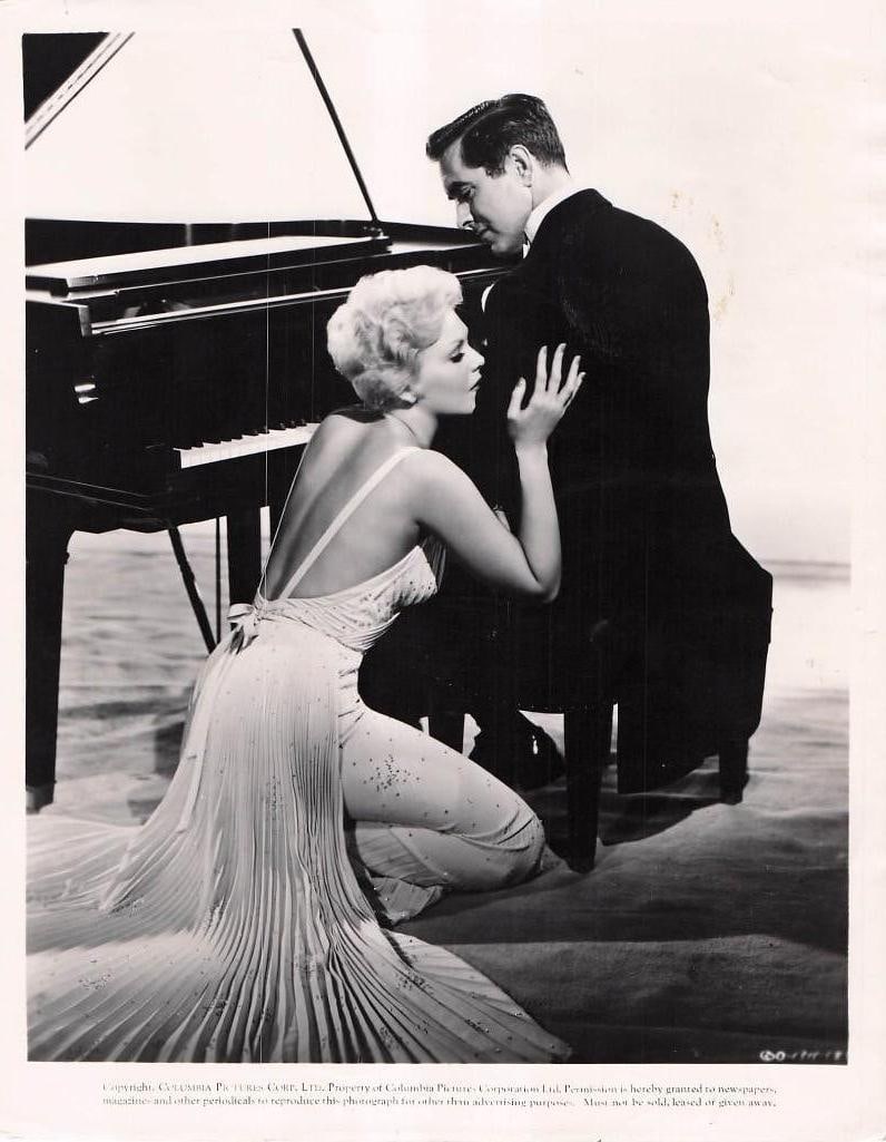 The Eddy Duchin Story - Kim Novak Vertical Stills: Quantity: 12 Year: 1956 Condition:B+ Country: U.S.A Studio: Columbia Size: 8x10 Genre: Musical Stars: Tyrone Power, Kim Novak