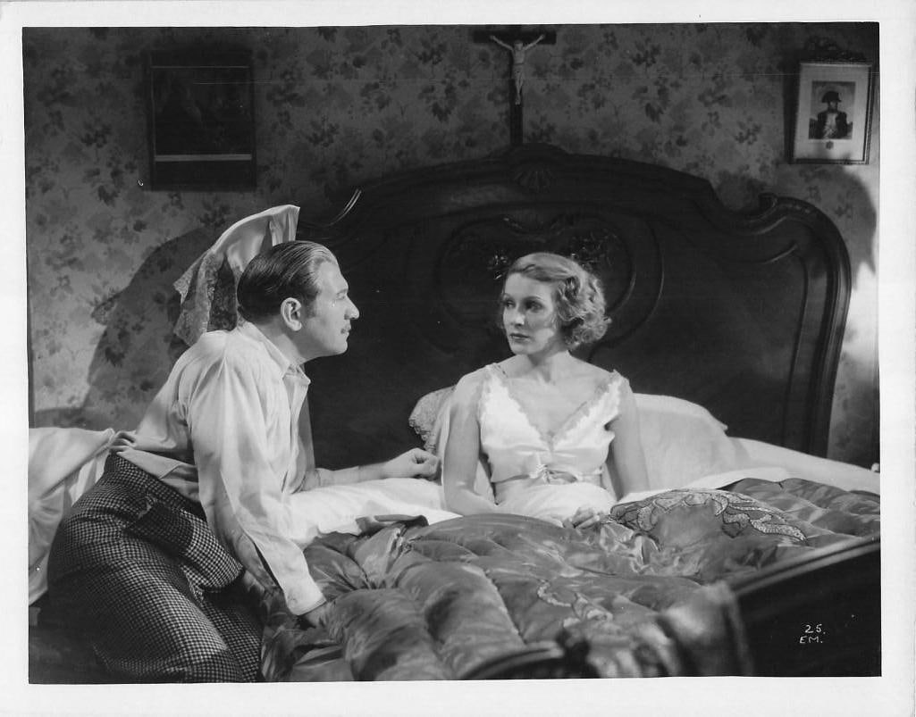 18 Minutes - Key book Stills (1 of 19)