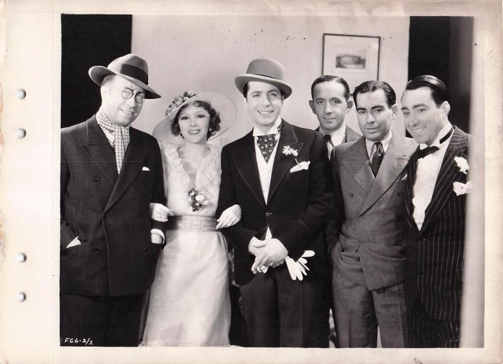 El Dia Que Me Quieras - Keybook Stills: Quantity: 11 Year: 1935 Condition:B+ Country: U.S.A Studio: Paramount Size: 8x10 Genre: Musical Stars: Carlos Gardel, Rosita Moreno