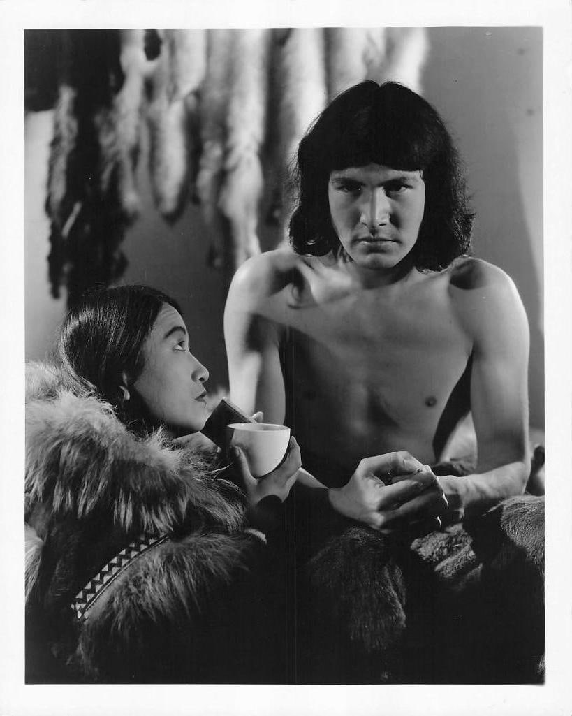 Eskimo - Vertical Stills: Quantity: 9 Year: 1934 Condition:B+ Country: U.S.A Studio: MGM Size: 8x10 Genre: Adventure Stars: Mala, Lotus Long, Joe Sawyer