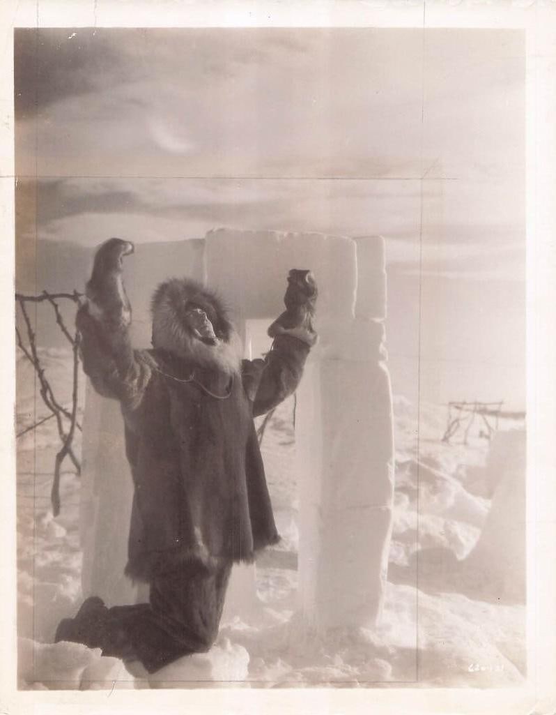 Eskimo - Vertical Stills - 9