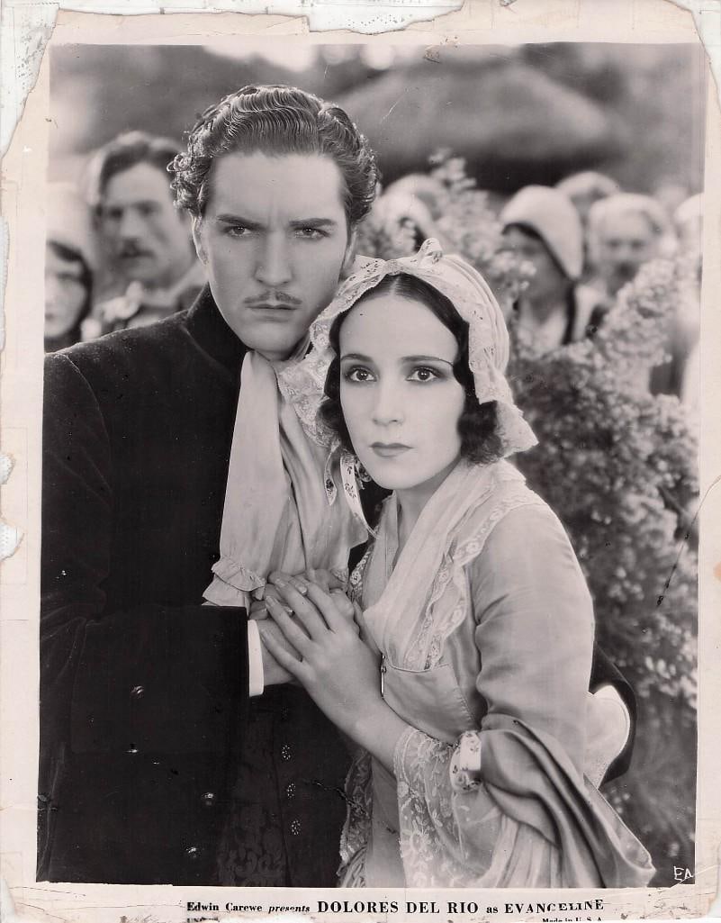 Evangeline - Stills: Quantity:14 Year: 1929 Condition:B+ Country: U.S.A Studio: United Artists Size: 8x10 Genre: Silent Stars: Dolores Del Rio, Roland Drew