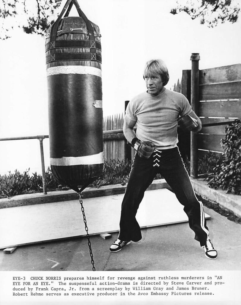 Eye for and Eye - Stills: Quantity: 19 Year: 1981 Condition:B+ Country: U.S.A Studio: Avco Embassy Size: 8x10 Genre: Crime Stars: Chuck Norris, Christopher Lee, Frank Capra Jr., Maggie Cooper, Mako, Toru Tanaka