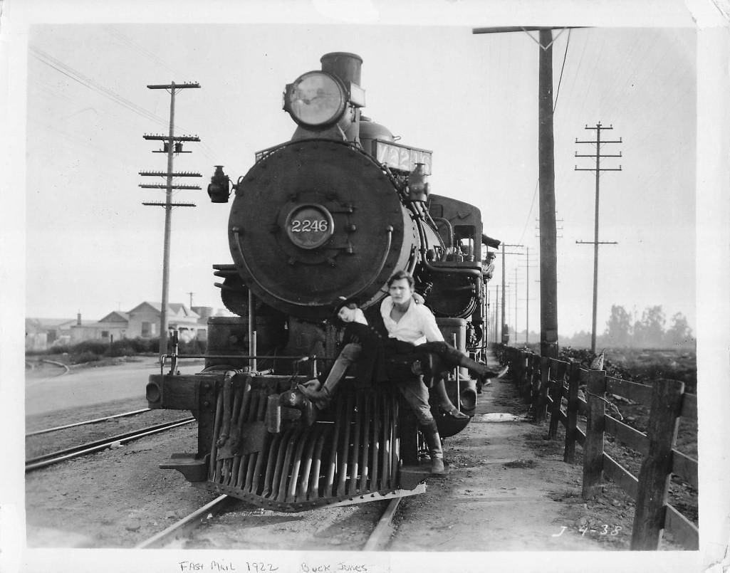 Fast Mail - Stills: Quantity: 10 Year: 1922 Condition:B+ Country: U.S.A Studio: Fox Size: 8x10 Genre: Silent / Western Stars: Charles "Buck" Jones, Eileen Percy