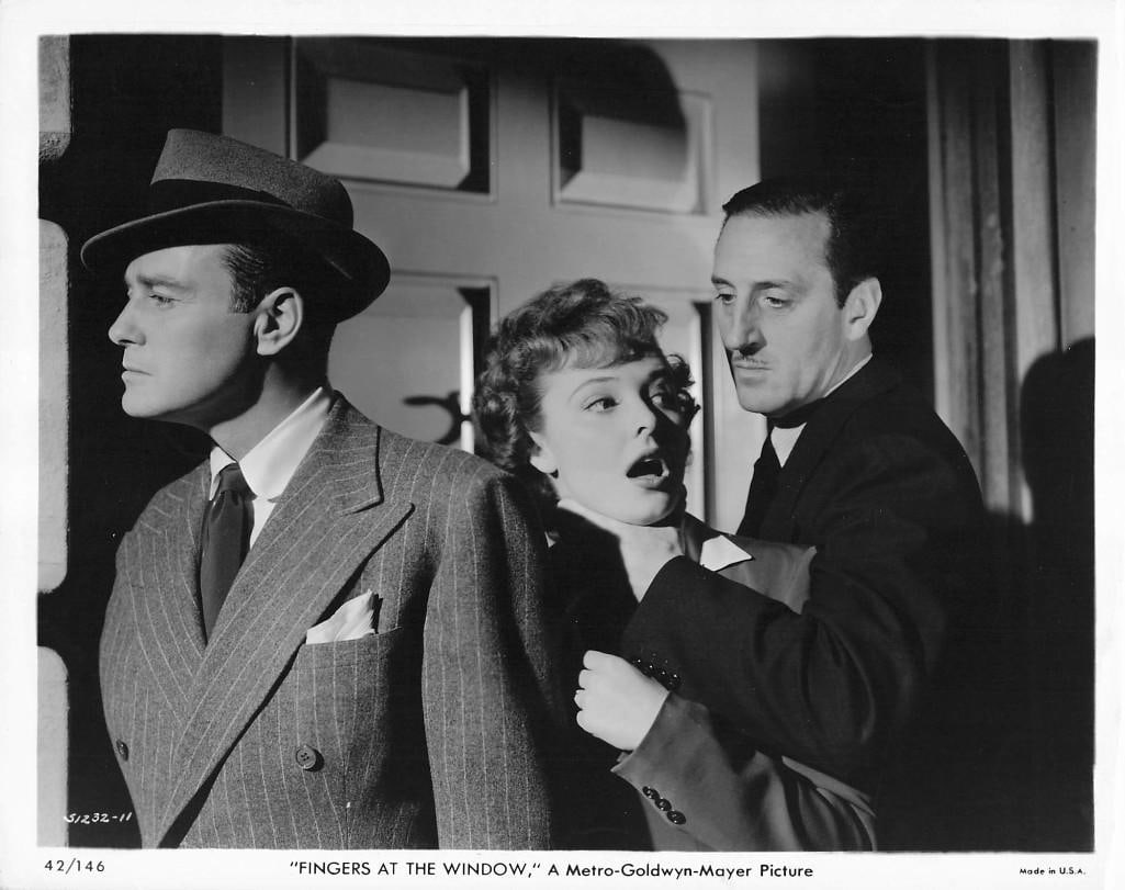 Fingers at the Window - Stills (1 of 18)