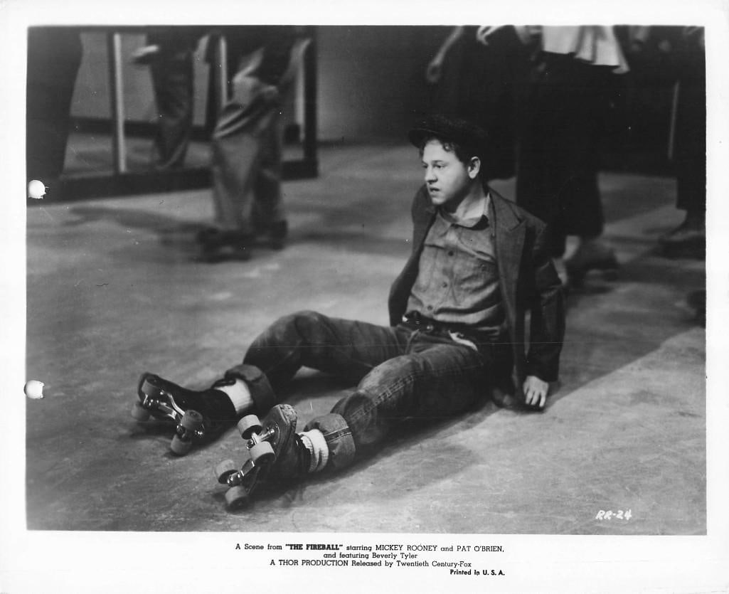 The Fireball - Keybook Stills: Quantity: 13 Year: 1950 Condition:B+ Country: U.S.A Studio: 20th Century Fox Size: 8x10 Genre: Sports Stars: Mickey Rooney, Pat O'Brien, Beverly Tyler