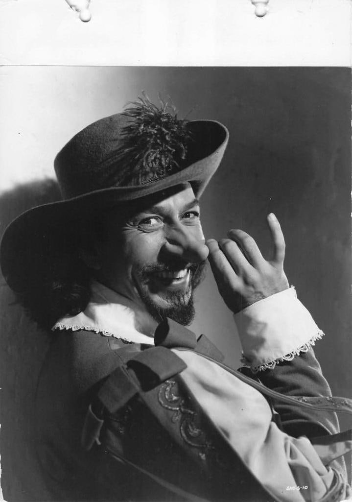 Cyrano de Bergerac - Keybook and Candid Stills (1 of 18)