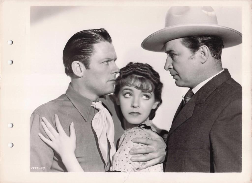Desert Gold - Keybook Stills: Quantity: 14 Year: 1936 Condition: B Country: U.S.A Studio: Paramount Size: 8x10 Genre: Western Stars: Buster Crabbe, Tom Keane, Monte Blue, Marsha Hunt, Robert Cummings