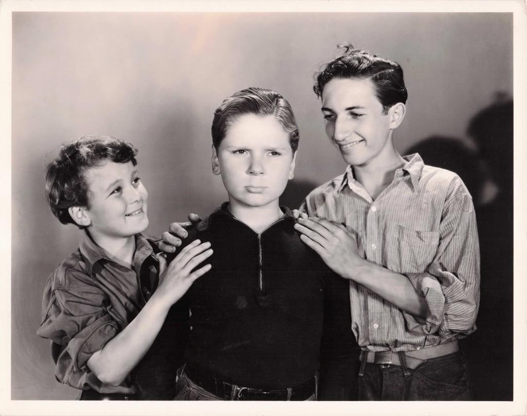 Dinky - Stills - 16