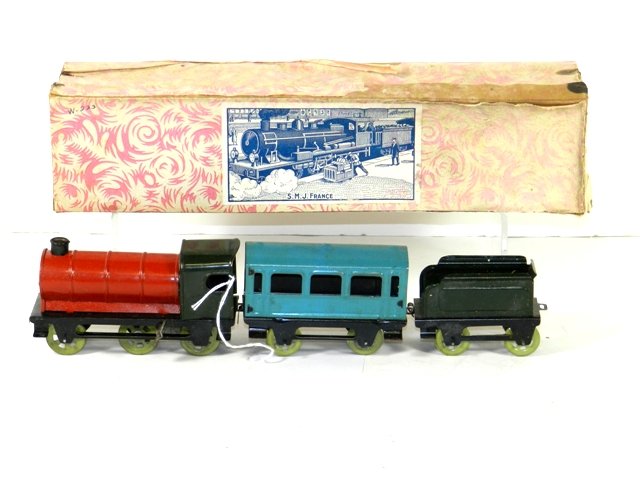 SMJ France Tin Clockwork Train Set: Engine, Tender and passenger car working near mint in original box